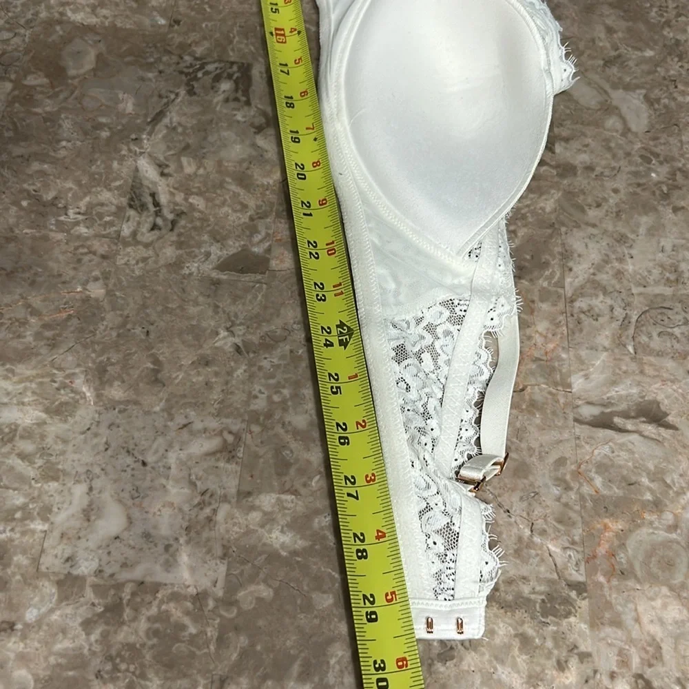 Aerie 36C white bra,lace covered,mesh,fray,padded,cross back,wireless,feminine - Picture 10 of 11